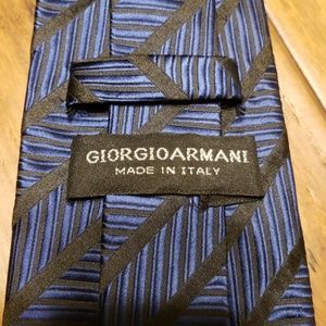 Giorgio Armani Accessories - GIORGIO ARMANI SILK TIE Giorgio Armani Accessories - GIORGIO ARMANI SILK TIE
